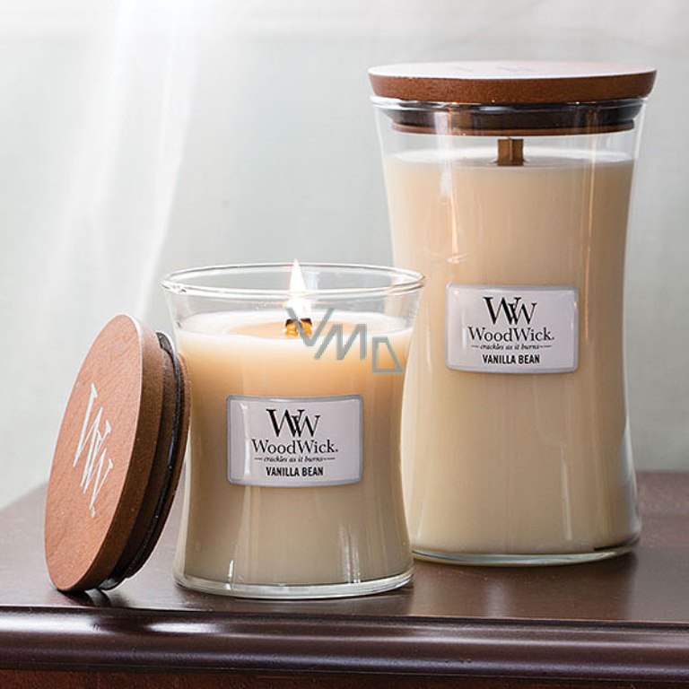 WoodWick Vanilla Bean Vanilla pod scented candle with wooden wick and