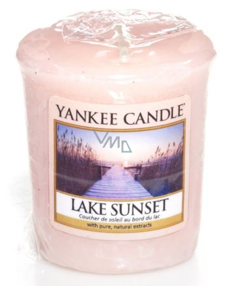 Yankee Candle Lake Sunset Sunset by the lake votive candle 49 g VMD