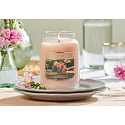 Yankee Candle Market Blossoms - Classic market scented candle Classic large glass 623 g