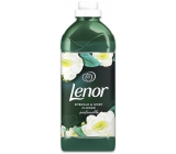 Lenor Parfumelle Emerald & Ivory Flower fabric softener 25 doses 750 ml