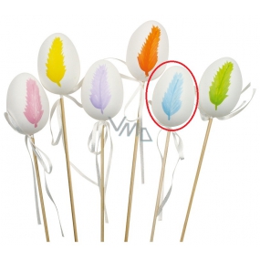 Plastic white egg, light blue feather recess 6 cm + skewers