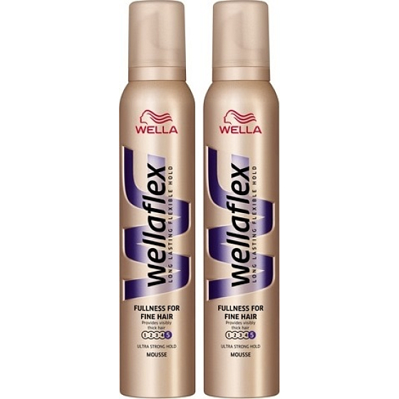 Wella Wellaflex Fullness ultra strong strengthening foam hardener for fine hair 2 x 200 ml, duopack