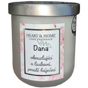 Heart & Home Fresh linen soy scented candle with the name Dana 110 g