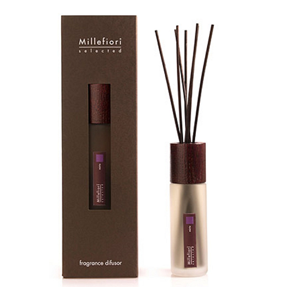 Millefiori Milano Selected Mirto - Myrta Diffuser 350 ml + 7 stalks 45 cm long for medium-sized spaces lasts 3 months