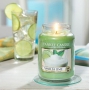 Yankee Candle Vanilla Lime - Vanilla with lime scented candle Classic medium glass 411 g