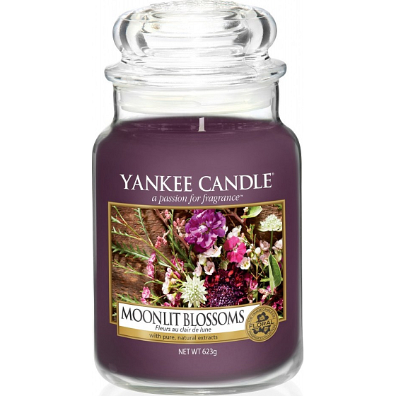 Yankee Candle Moonlit Blossoms - Flowers in the moonlight scented candle Classic large glass 623 g