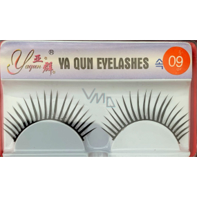 EyelaShes Artificial eyelashes with glue 09 Black 1 pair