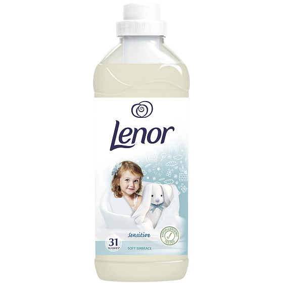 Lenor Sensitive Soft Embrace fabric softener 31 doses 930 ml