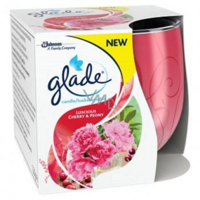 Glade by Brise Seductive peony and Cherry scented candle in glass, burning time up to 30 hours 120 g