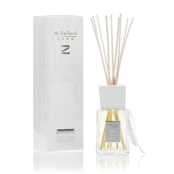 Millefiori Milano Zona Legni & Spezie - Wood and Spices Diffuser 500 ml + 10 stalks in the length of 35 cm for large spaces lasts min. 6 months