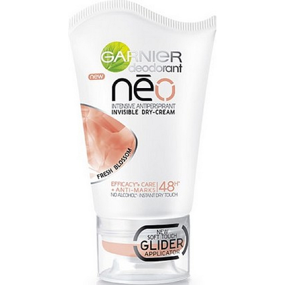 Garnier Neo Fresh Blossom antiperspirant deodorant stick for women 40 ml