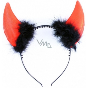 Devil's horns with feather headdress