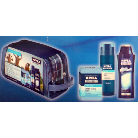 Nivea Men Pro Dynamic Men 2010 cosmetic bag set