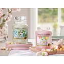 Yankee Candle Rainbow Shake - Rainbow cocktail scented candle Classic large glass 625 g Easter 2019